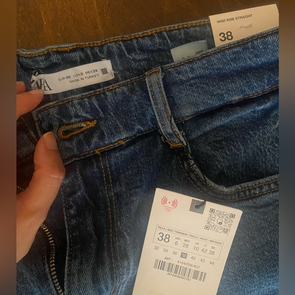 COPY - Zara ankle length straight jeans - Picture 6 of 7